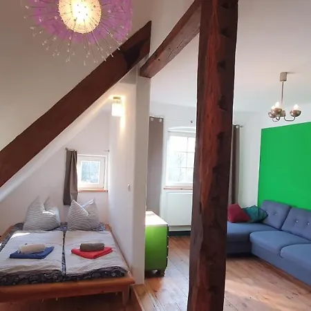 Vera, Naehe Binz In Traumhafter Alleinlage, 4-8 P. Zirkow