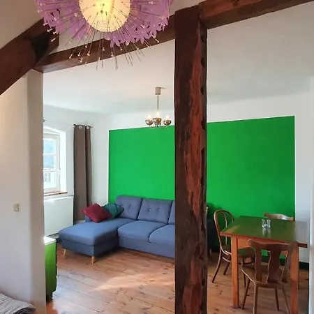 Vera, Naehe Binz In Traumhafter Alleinlage, 4-8 P. *