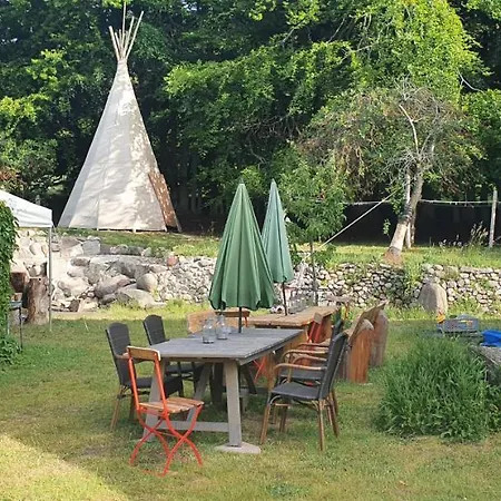 Vera, Naehe Binz In Traumhafter Alleinlage, 4-8 P. *