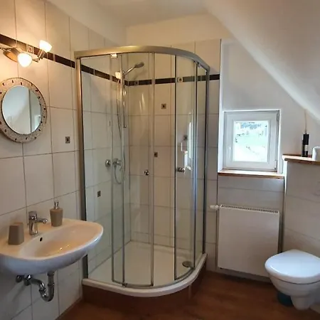 Vera, Naehe Binz In Traumhafter Alleinlage, 4-8 P. Zirkow