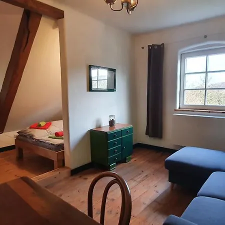 Vera, Naehe Binz In Traumhafter Alleinlage, 4-8 P. Apartment