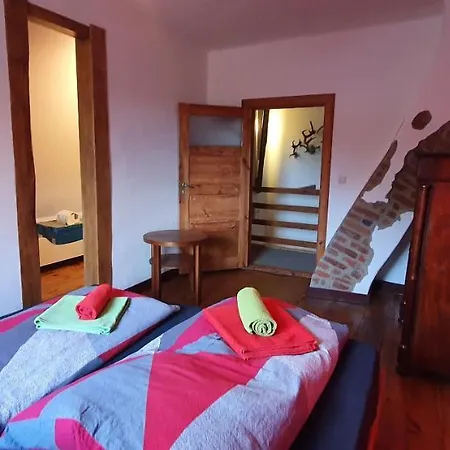 Vera, Naehe Binz In Traumhafter Alleinlage, 4-8 P.