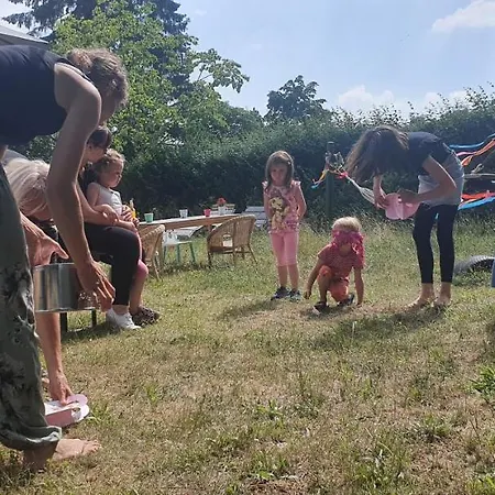 Apartment Vera, Nähe Binz In Traumhafter Alleinlage, 4-8 P. Zirkow